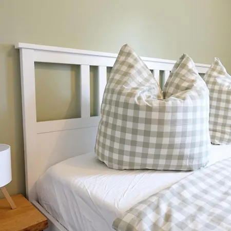 Stilvolle Landhaus-wohnung Mit Garten In Der Heide