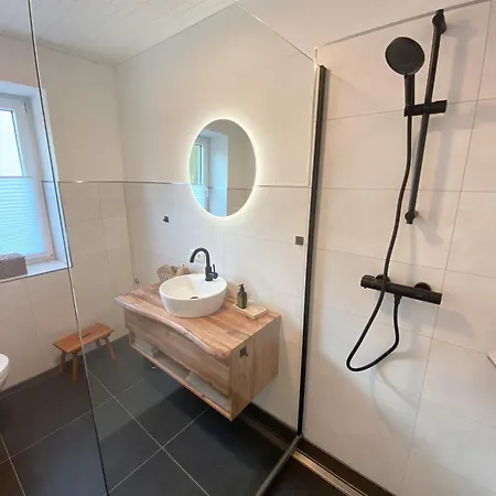 Stilvolle Landhaus-wohnung Mit Garten In Der Heide Apartment