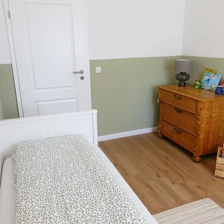 Apartment Stilvolle Landhaus-wohnung Mit Garten In Der Heide