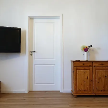 Apartment Stilvolle Landhaus-wohnung Mit Garten In Der Heide